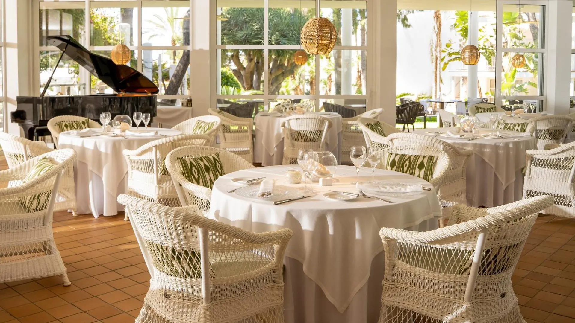 Melia Cala d'Or Boutique Hotel 5*, Cala D´Or